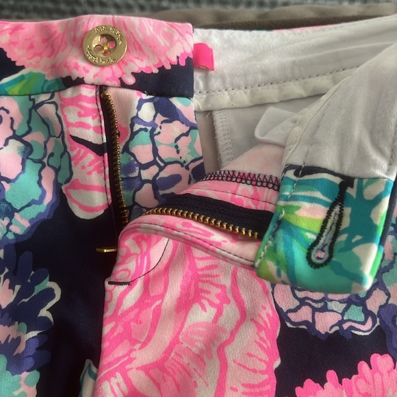Lilly Pulitzer Callahan Knit Short. Size 2. - Picture 4 of 8